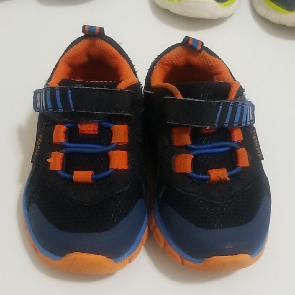 Boys shoe